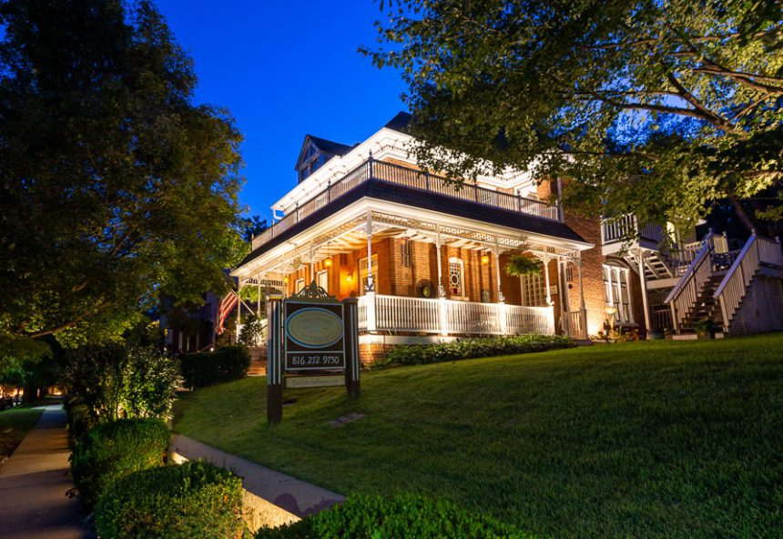 Kansas City Bed And Breakfast | Main Street Inn Parkville, MO